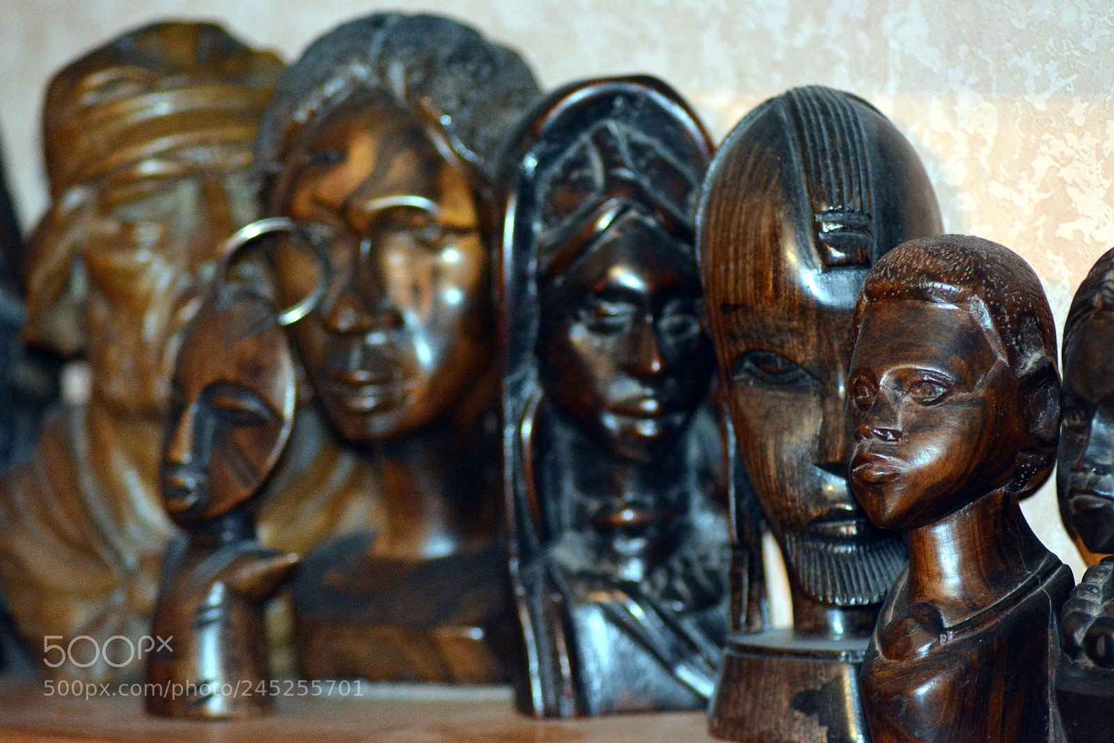 Nikon D5200 sample photo. Statuettes photography