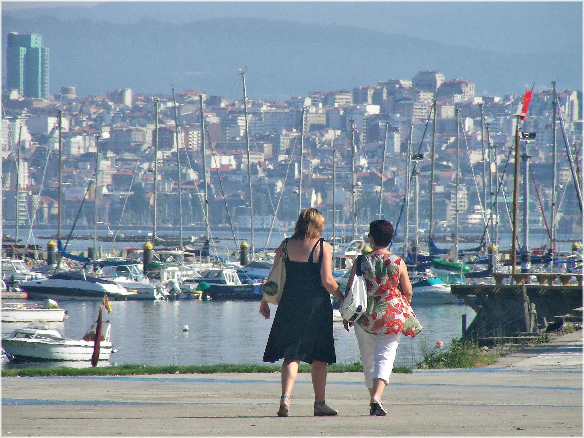 Nikon COOLPIX S4 sample photo. Vigo desde moaña photography