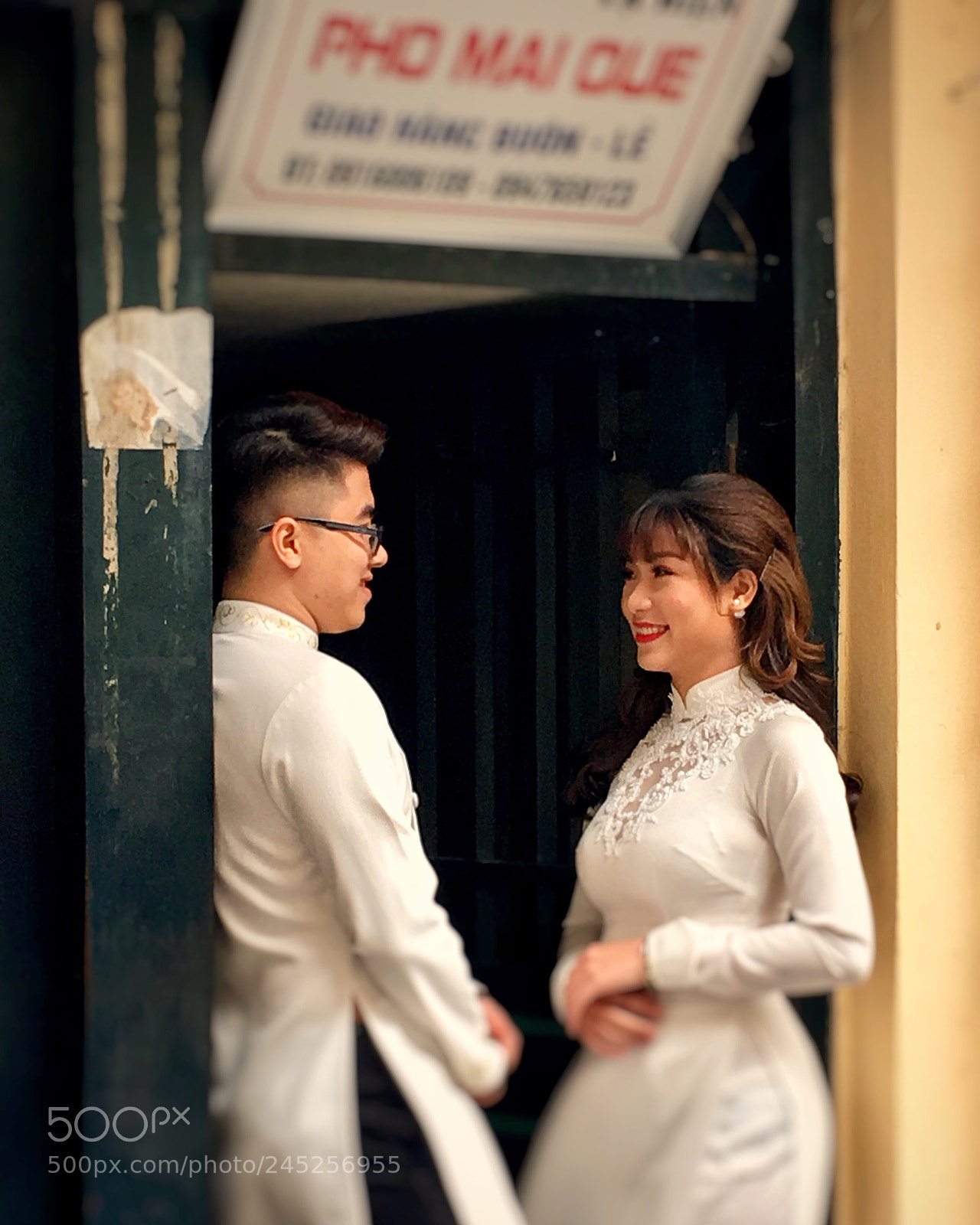 Apple iPhone 6s Plus sample photo. Happiness photography