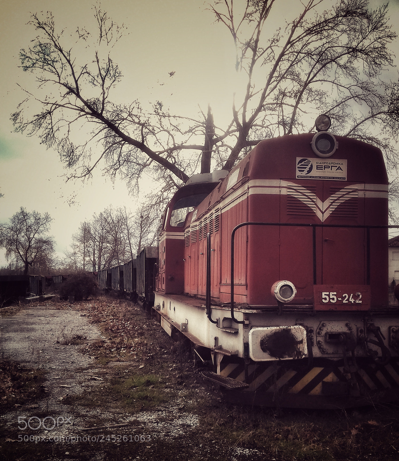 Samsung Galaxy J3(2016) sample photo. Old train photography