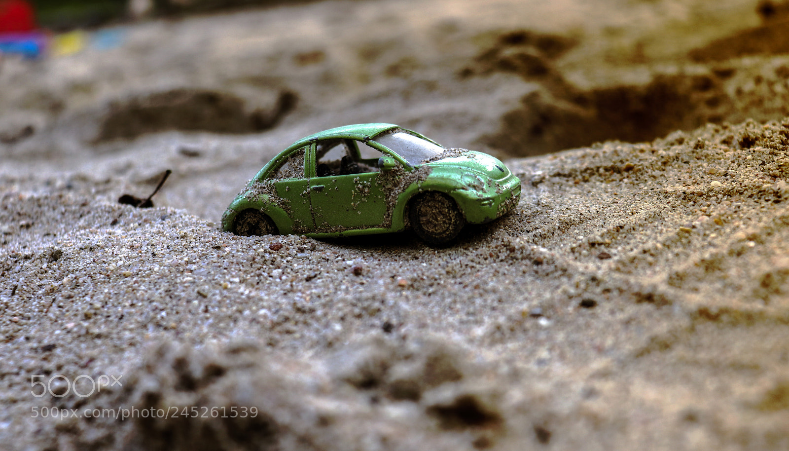 Canon EOS 77D (EOS 9000D / EOS 770D) sample photo. Small car photography