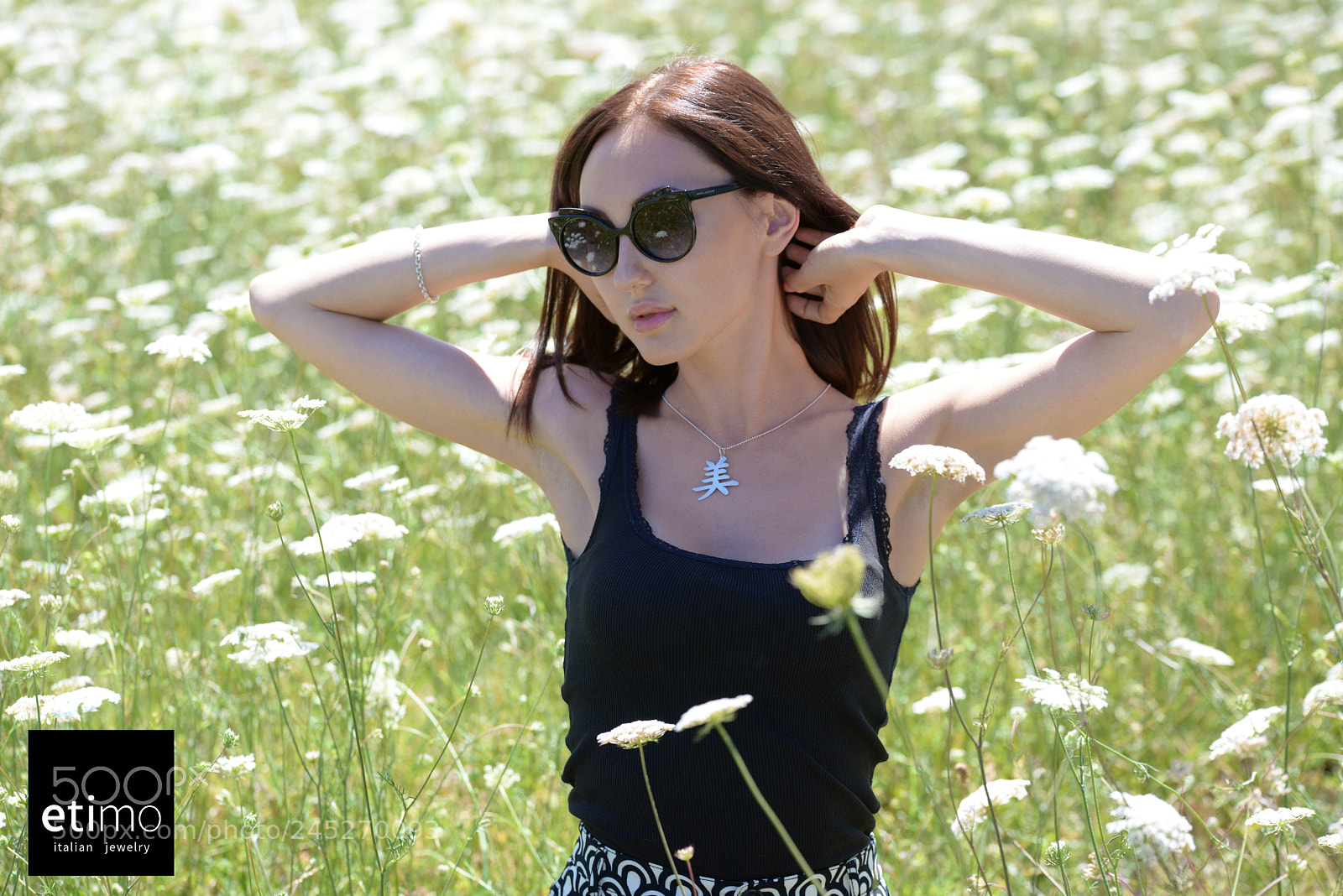 Nikon D800E sample photo. Kate & flowers photography