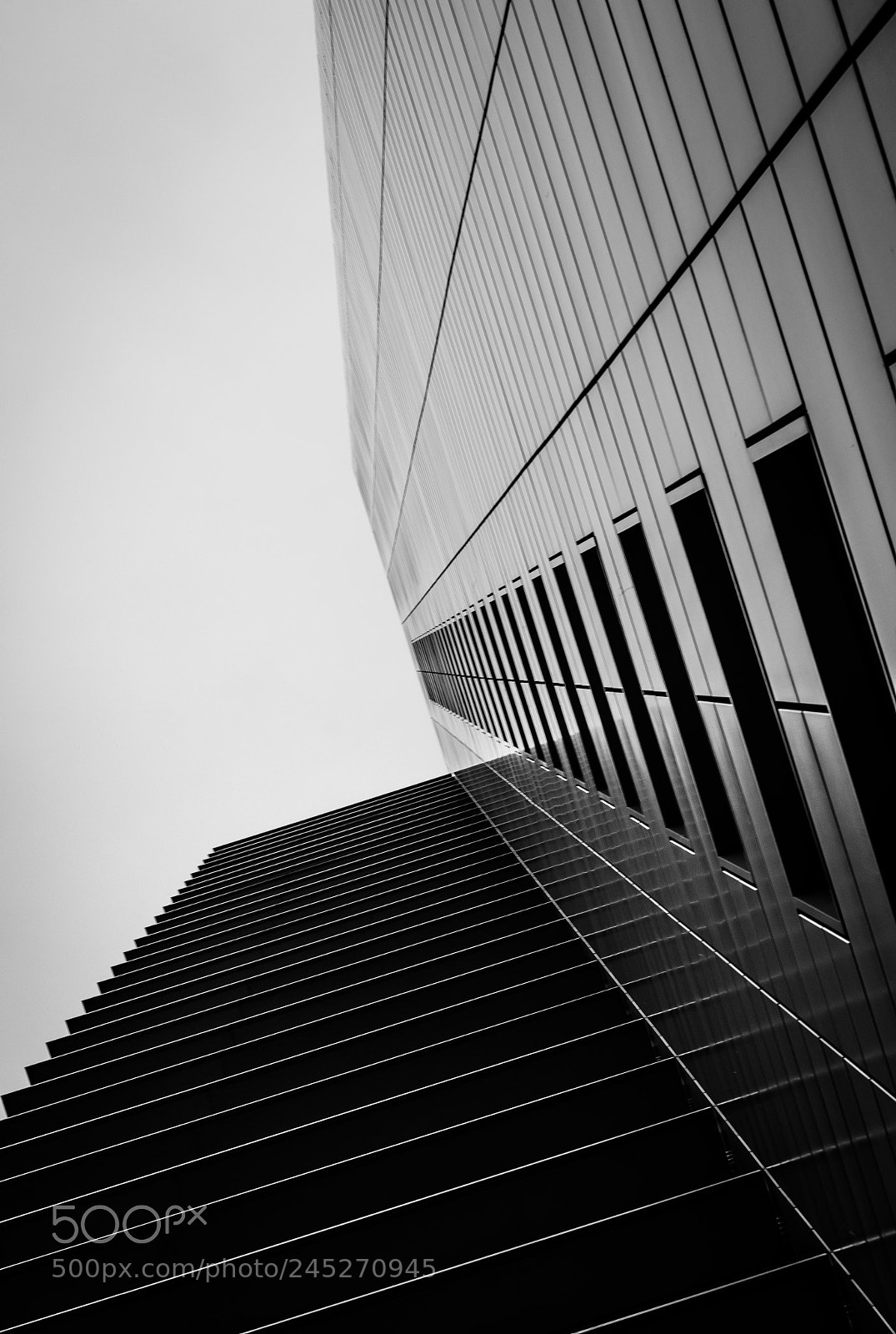 Nikon D500 sample photo. Perspektive hochhaus frankfurt photography