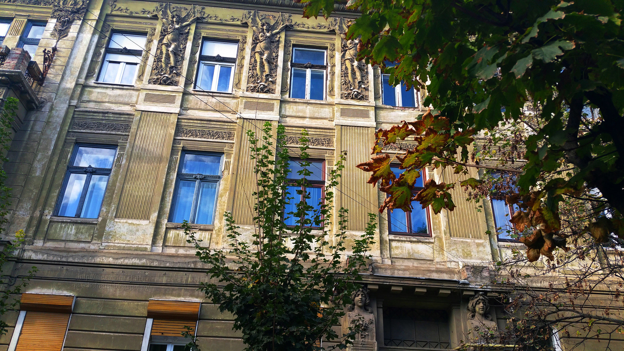 Samsung Galaxy S5 LTE-A sample photo. Timisoara ``anheuer`` palace & heritage - town ``fabric`` empire - district photography