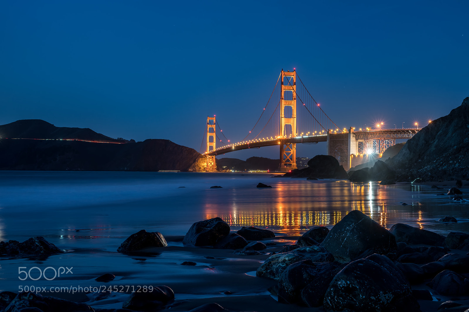Sony a7R II sample photo. Night cityscape of golden photography
