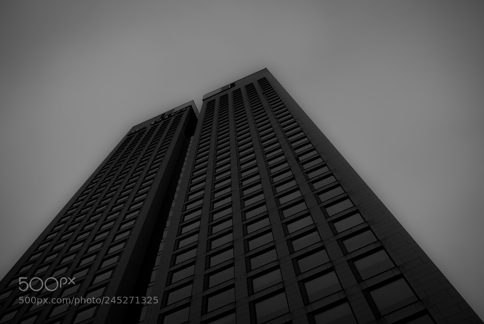 Nikon D500 sample photo. Hochhaus frankfurt 3 photography