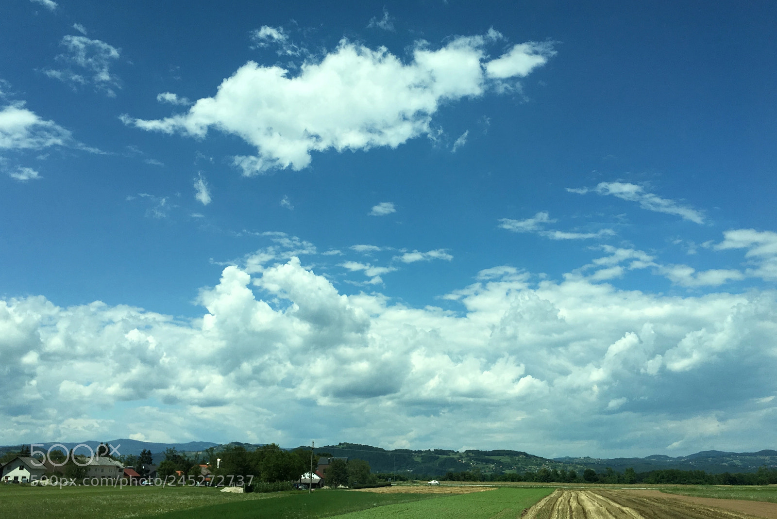 Apple iPhone 6s Plus sample photo. Limitless photography