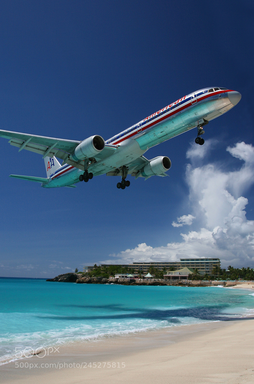Canon EOS 20D sample photo. American airlines low flying photography