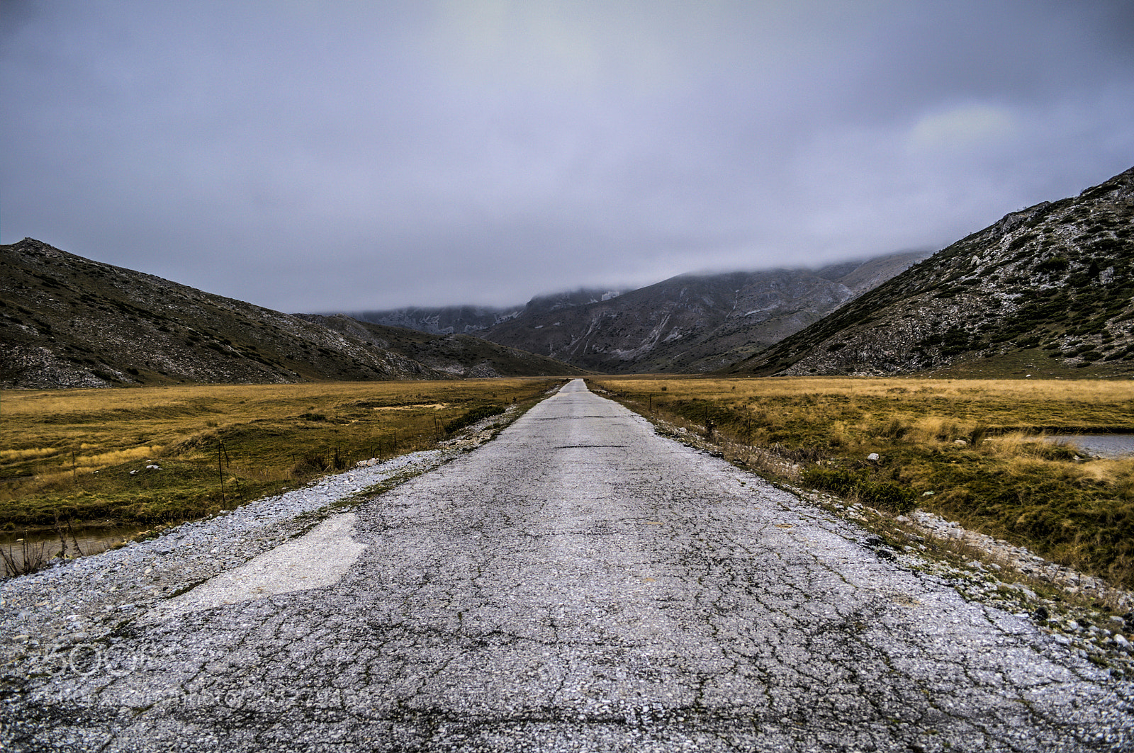 Nikon D5000 sample photo. Road to somewhere photography