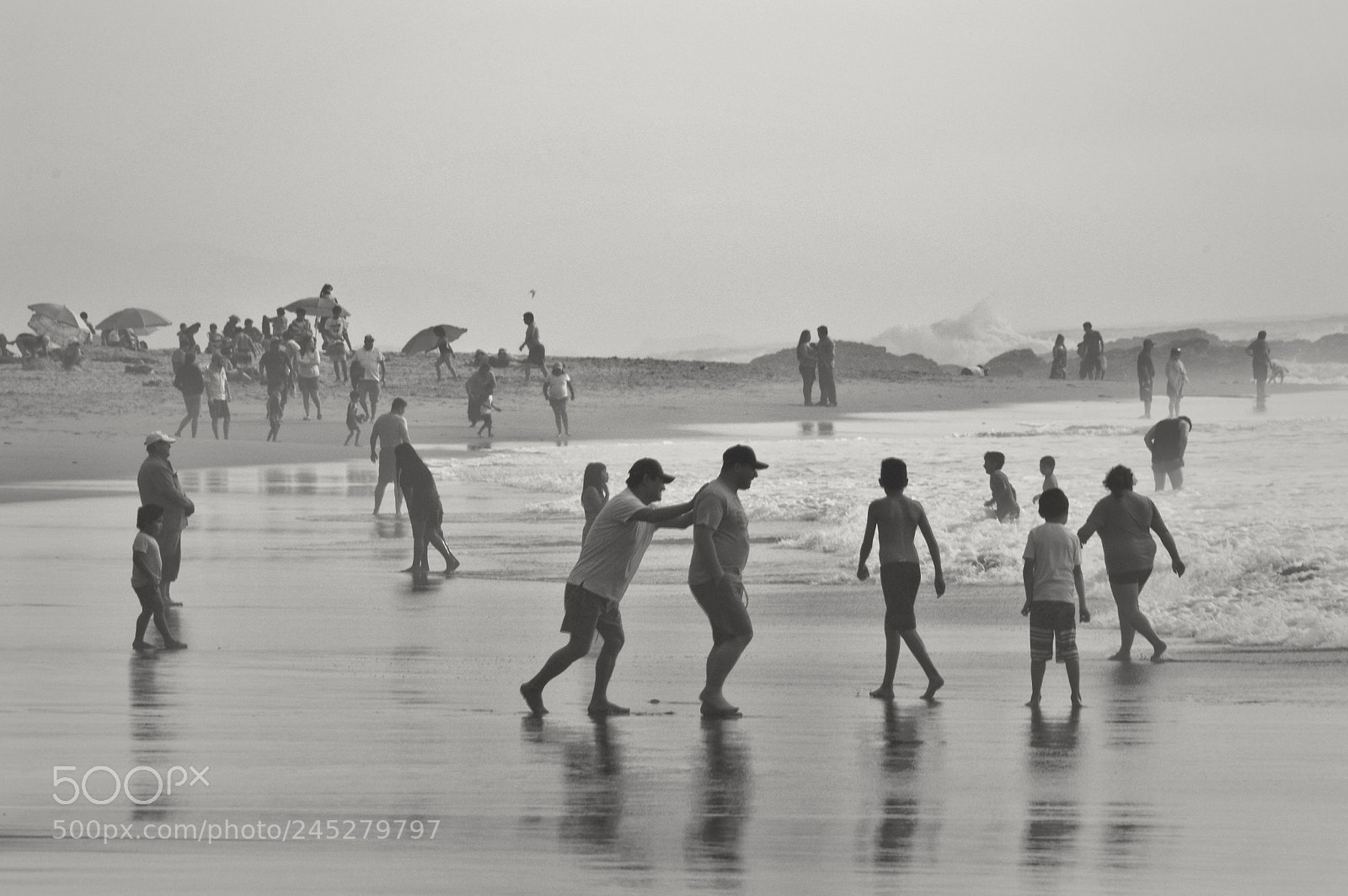 Nikon D3200 sample photo. Enjoying foggy day in photography