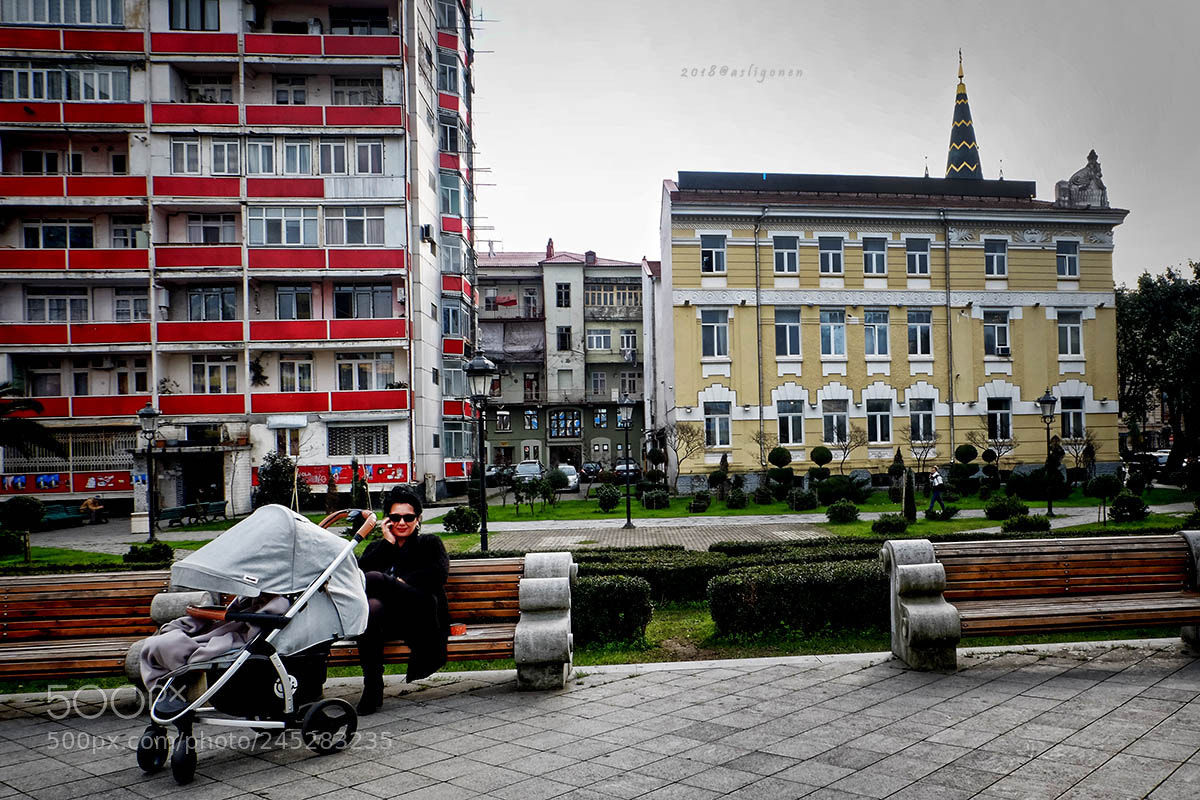 Fujifilm X-M1 sample photo. Mother photography