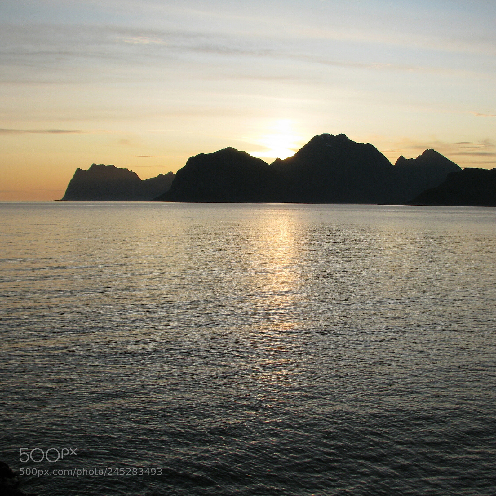 Canon POWERSHOT S5 IS sample photo. Lofoten silhouette photography