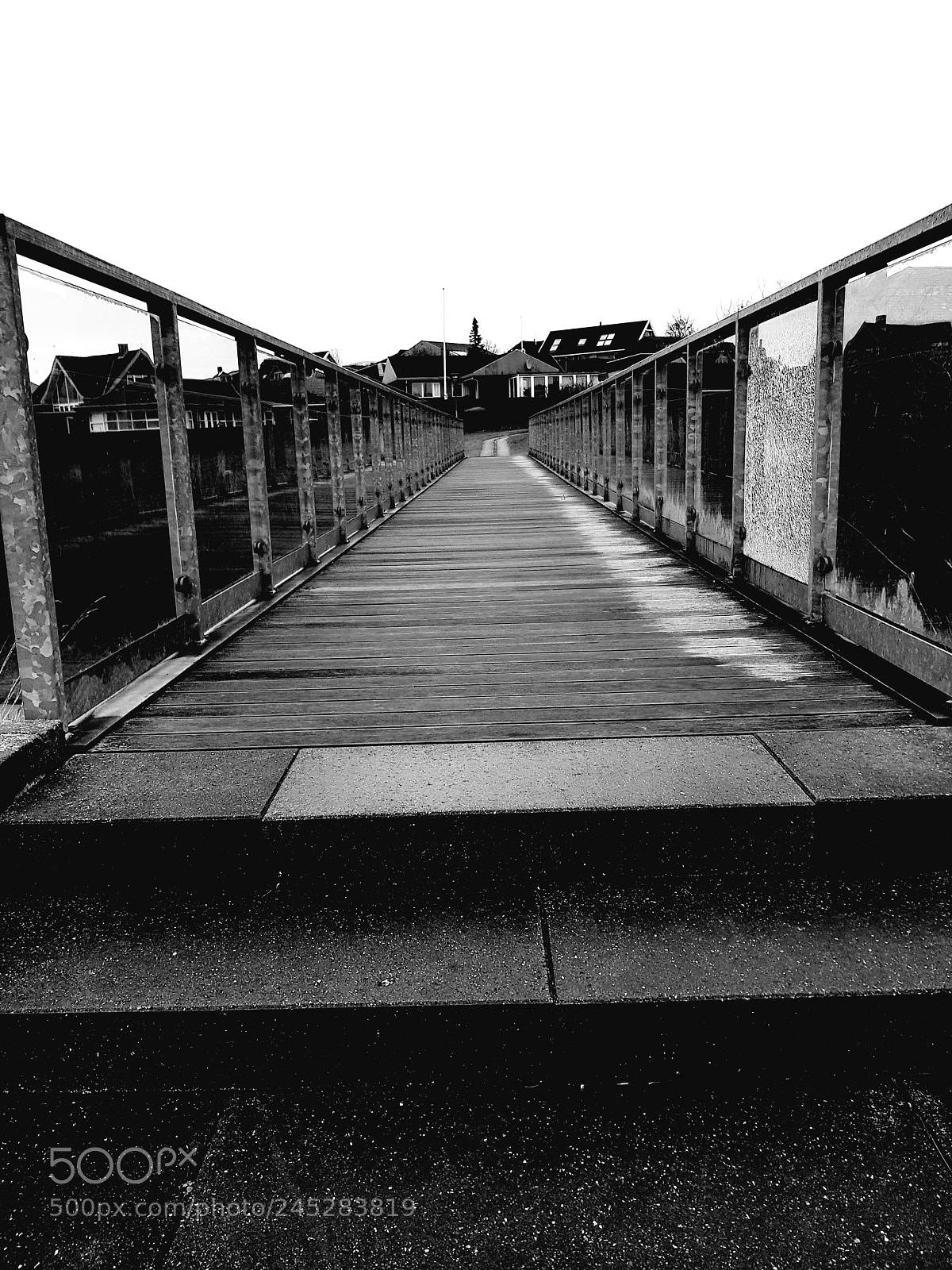 Samsung Galaxy S8 sample photo. Bridge photography