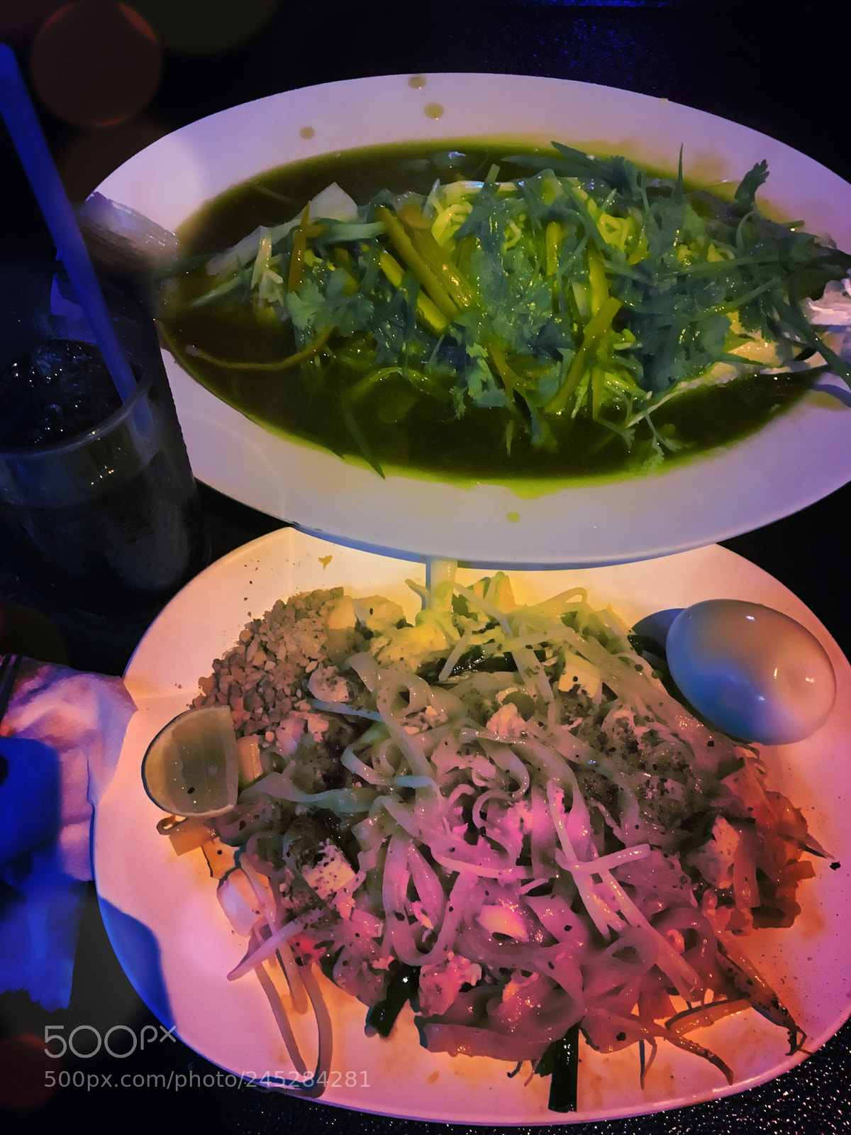Apple iPhone SE sample photo. Pad thai photography