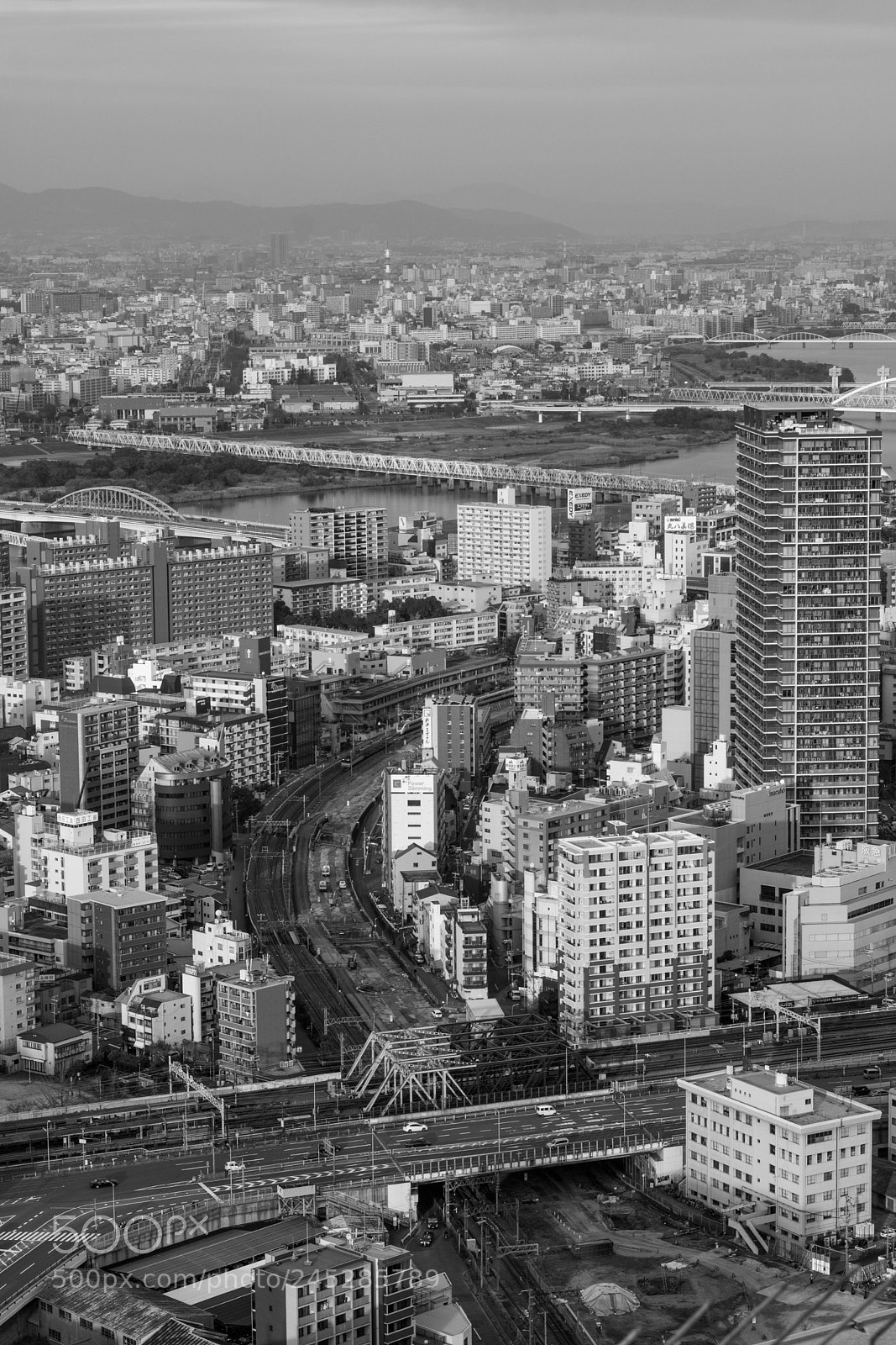 Canon EOS 760D (EOS Rebel T6s / EOS 8000D) sample photo. Osaka track construction photography