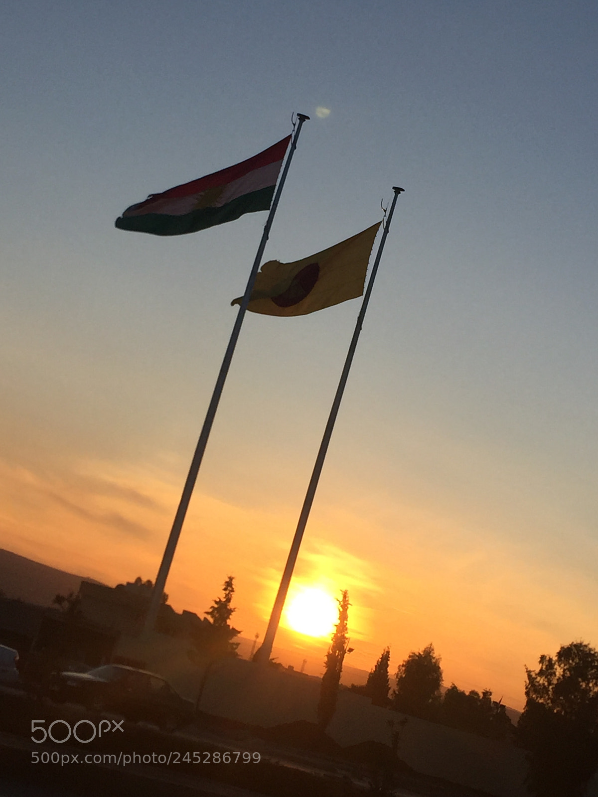 Apple iPhone 6 Plus sample photo. ئه نجومه نئ سه ركردايه تيا پارتى _ سليمانى photography
