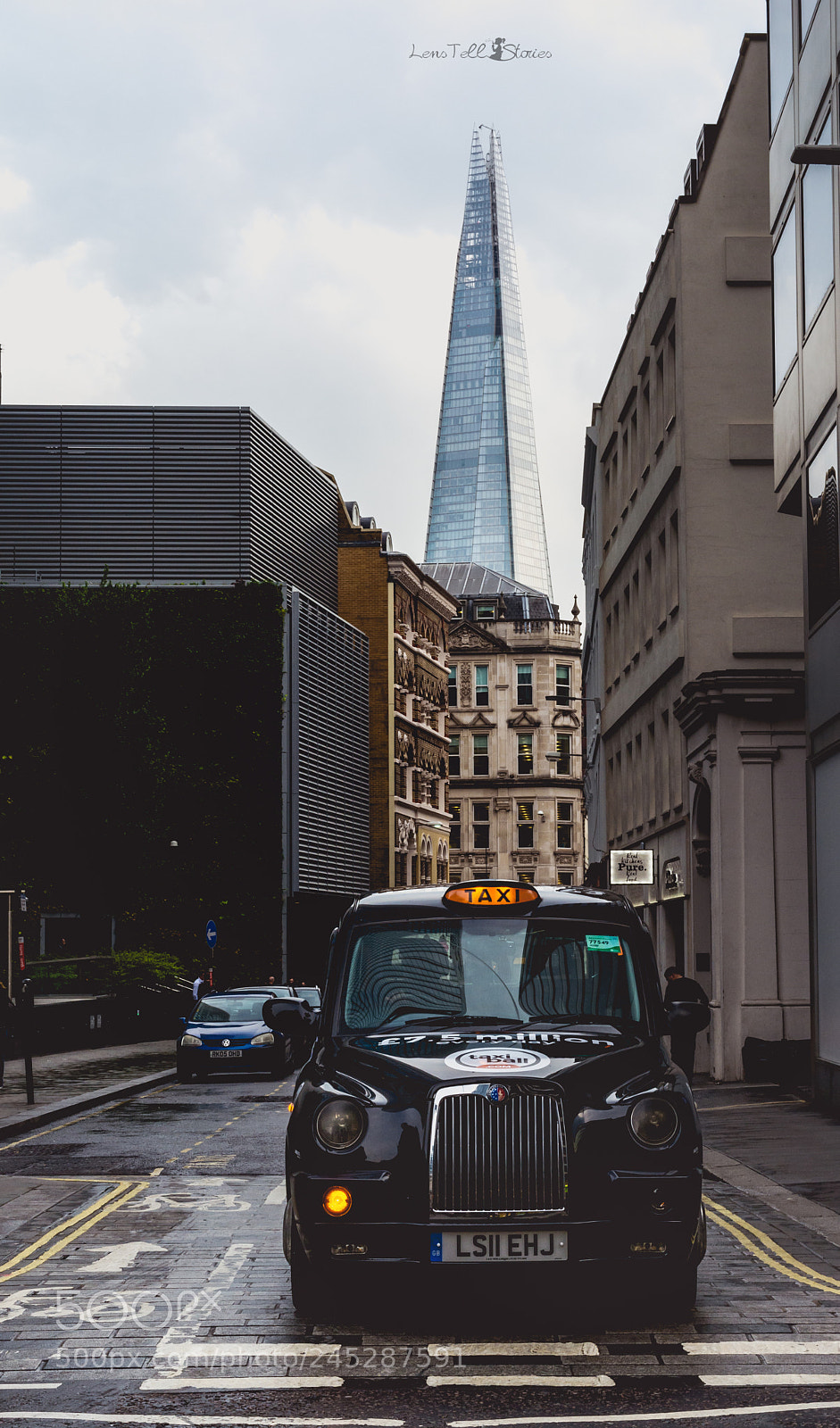 Nikon D5200 sample photo. London taxi photography