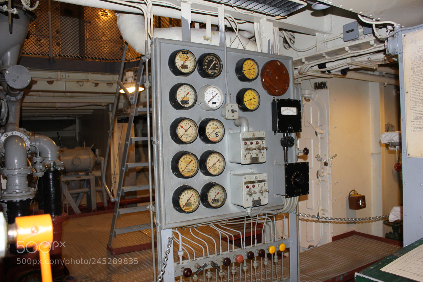 Canon EF-S 18-55mm F3.5-5.6 IS sample photo. Uss hornet oakland california photography