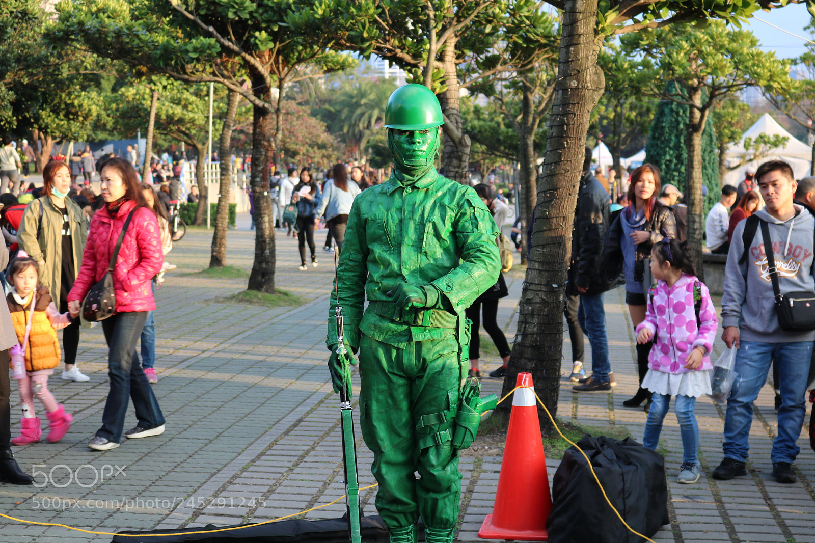 Canon EOS 750D (EOS Rebel T6i / EOS Kiss X8i) sample photo. 人體模特兒 photography