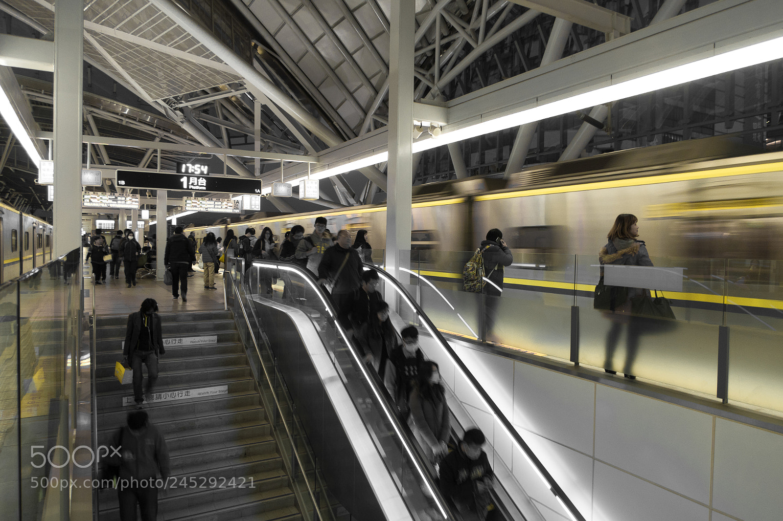 Canon PowerShot G7 X sample photo. Rush hour of taichung photography