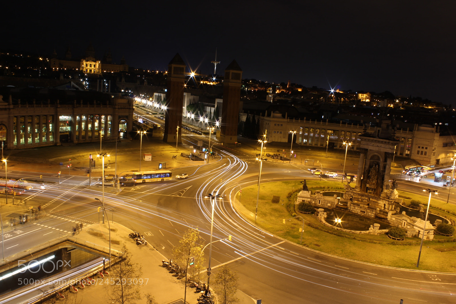 Canon EF-S 18-55mm F3.5-5.6 III sample photo. Lights of barcelona photography
