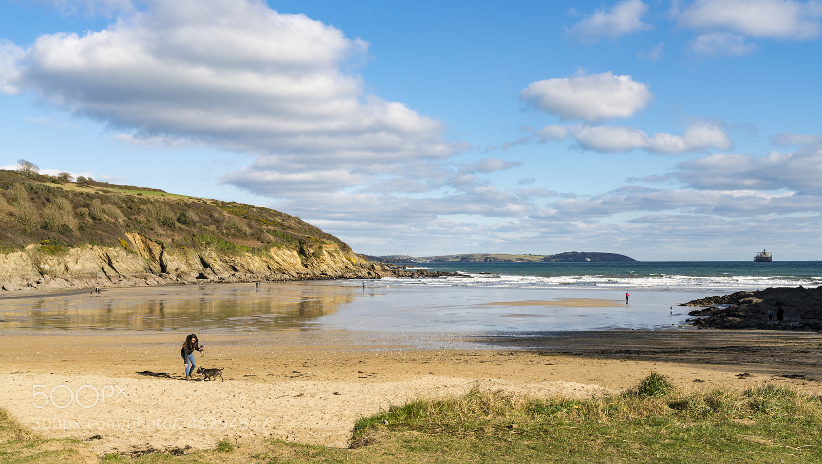 Sony a7R II sample photo. People on the beach photography