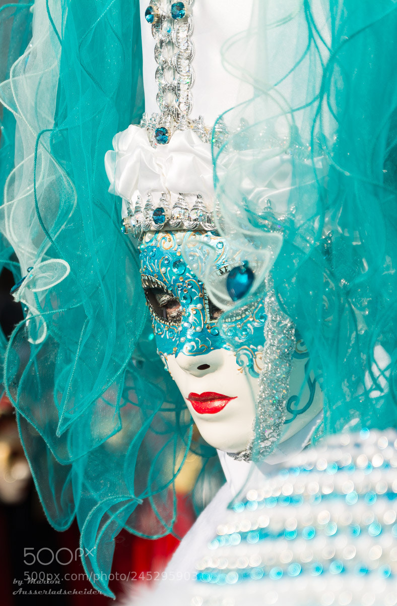 Nikon D5200 sample photo. Perfect mask photography