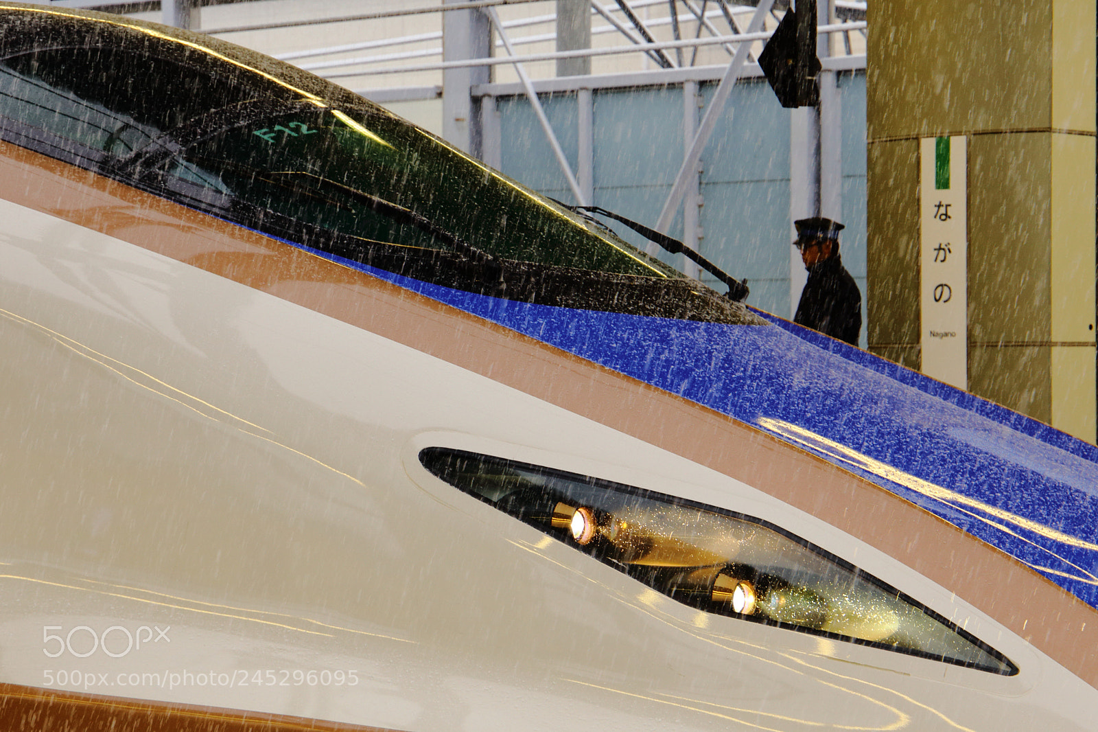 Canon EF 24-105mm F3.5-5.6 IS STM sample photo. Snow powder and bullet photography