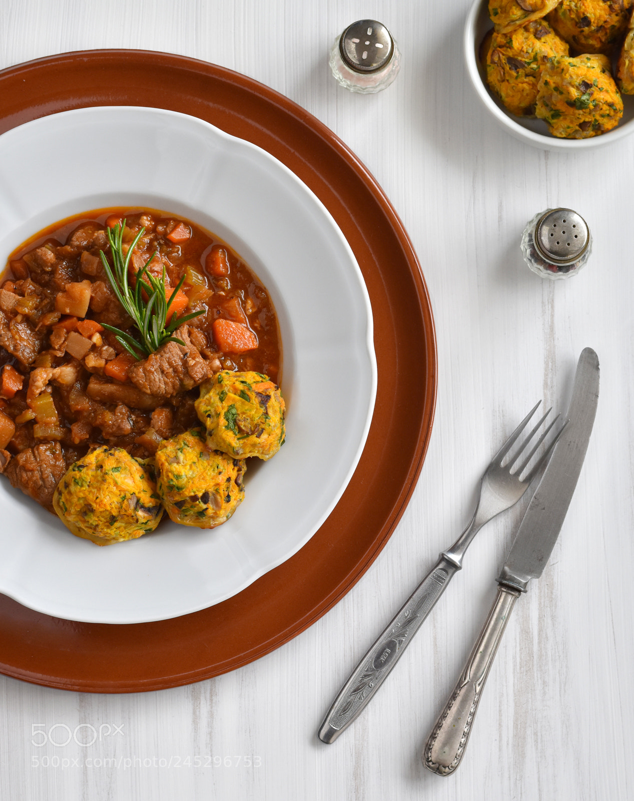 Nikon D5600 sample photo. Lamb ragú photography