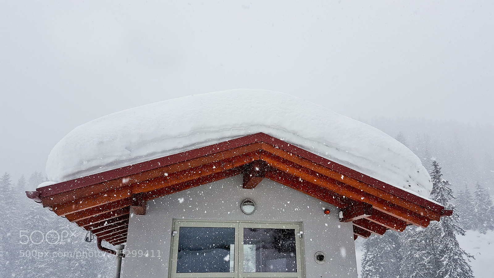 Samsung Galaxy Note5 sample photo. House covered with snow photography