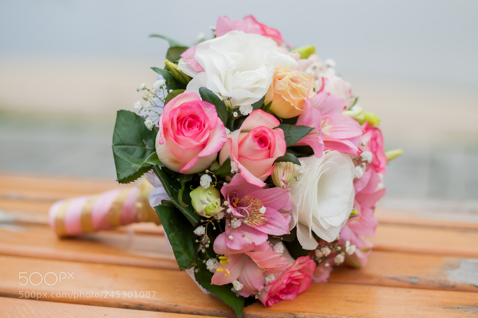 Canon EOS-1D Mark III sample photo. Wedding bouquet of flowers photography