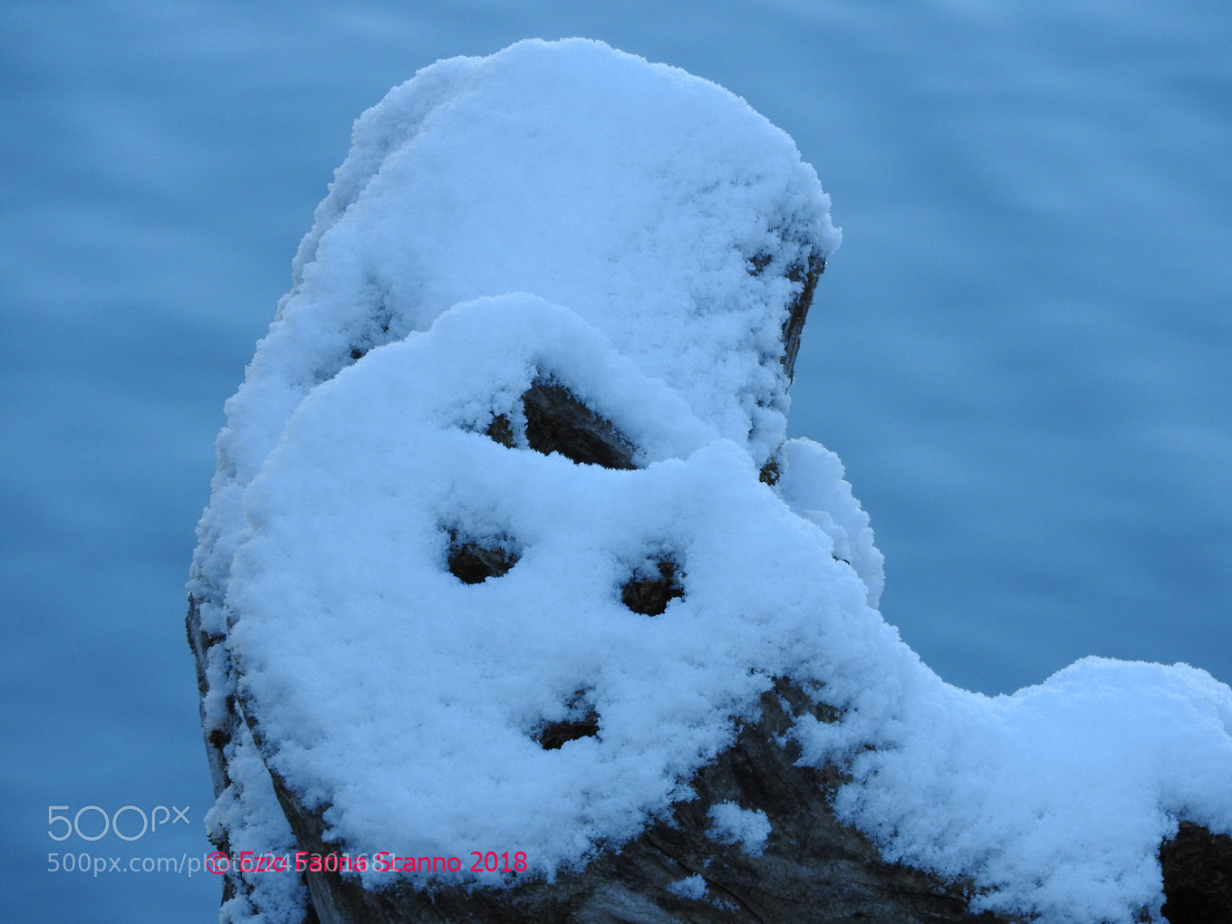 Nikon Coolpix P610 sample photo. Maschera di neve photography