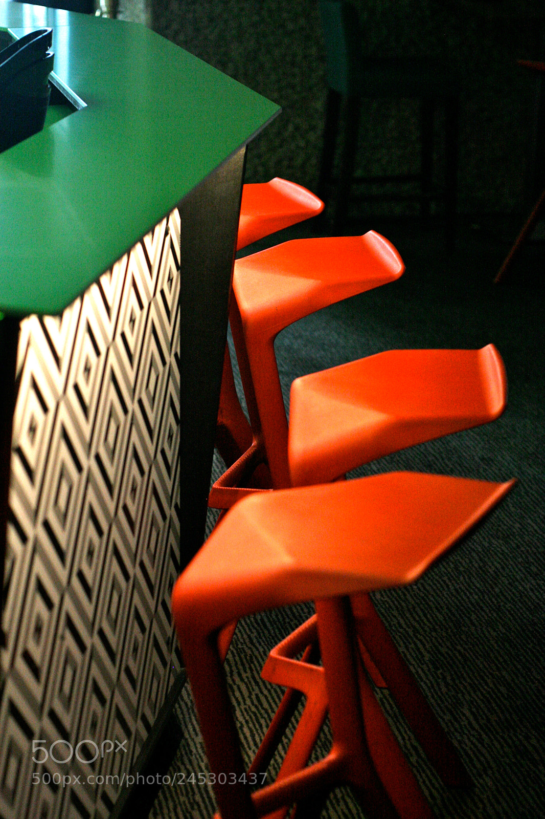 Canon EOS 30D sample photo. Cocktail bar photography