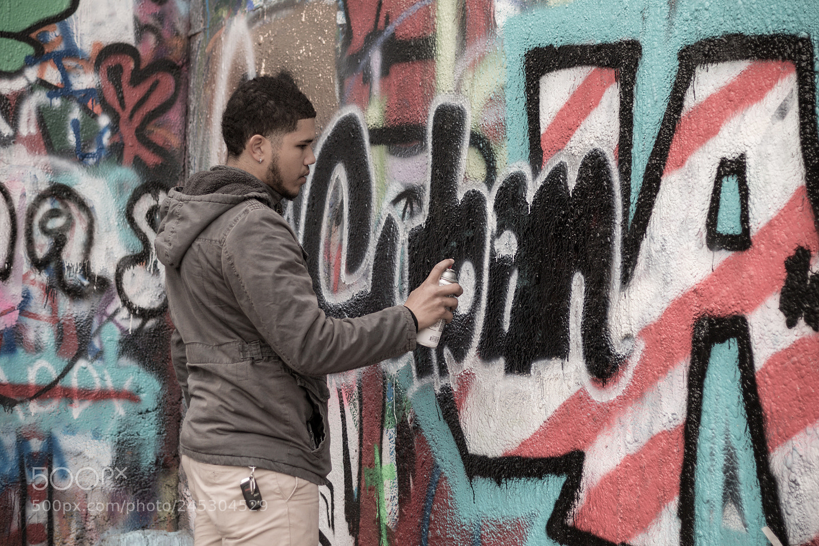 Canon EOS 7D Mark II sample photo. Graffitti photography