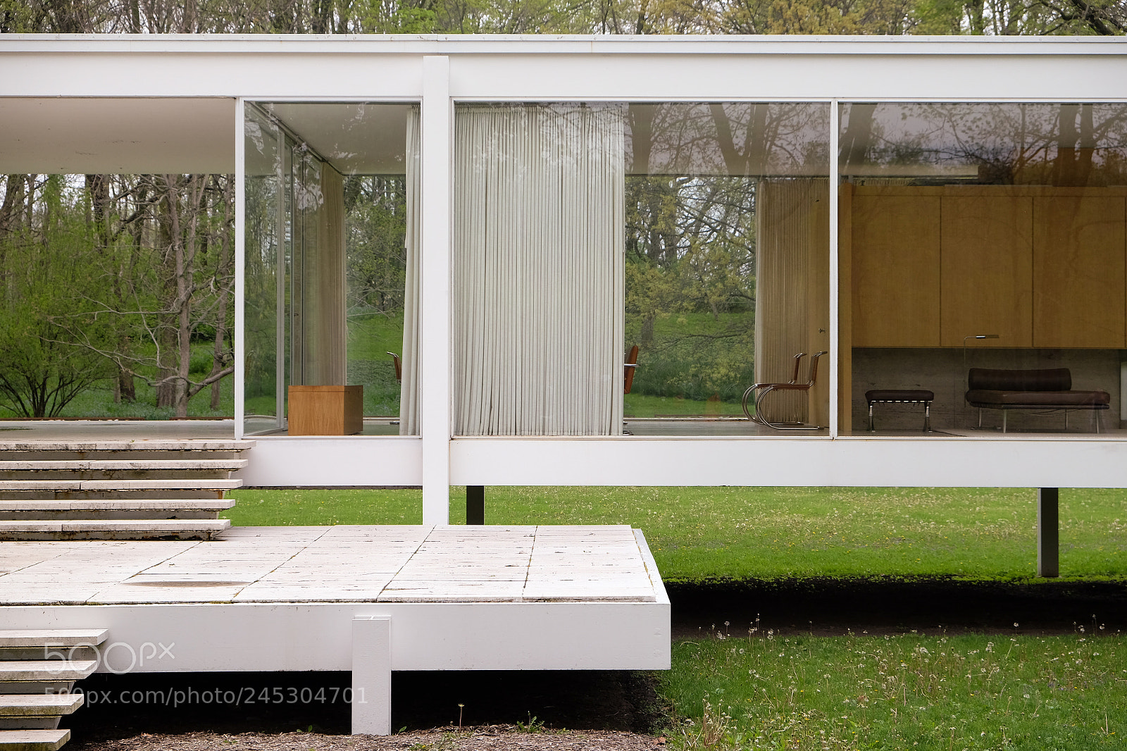 Fujifilm X-T1 sample photo. Classic mies photography