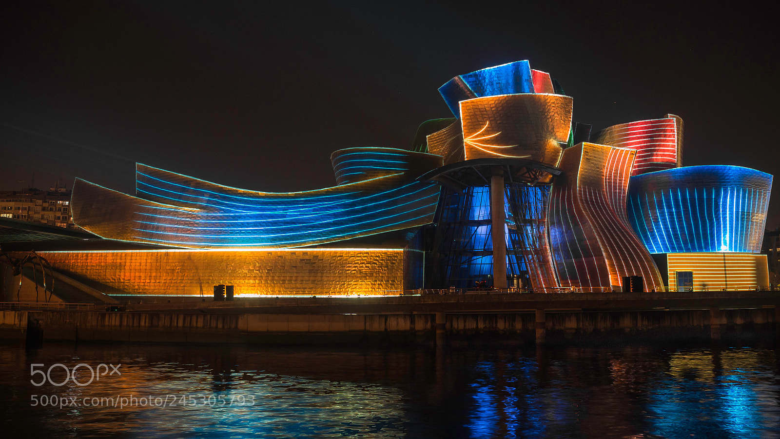 Olympus OM-D E-M1 sample photo. Xx aniversario guggenheim bilbao photography