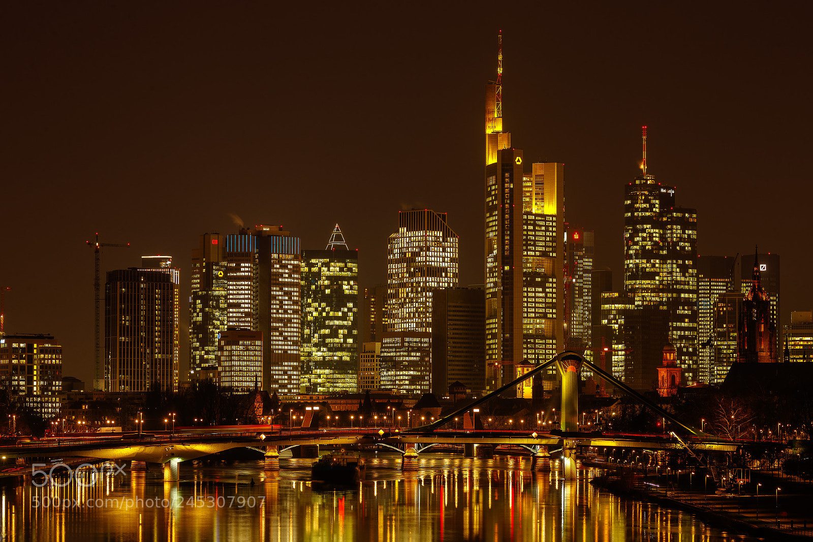 Canon EOS-1D X Mark II sample photo. Frankfurt at dusk photography