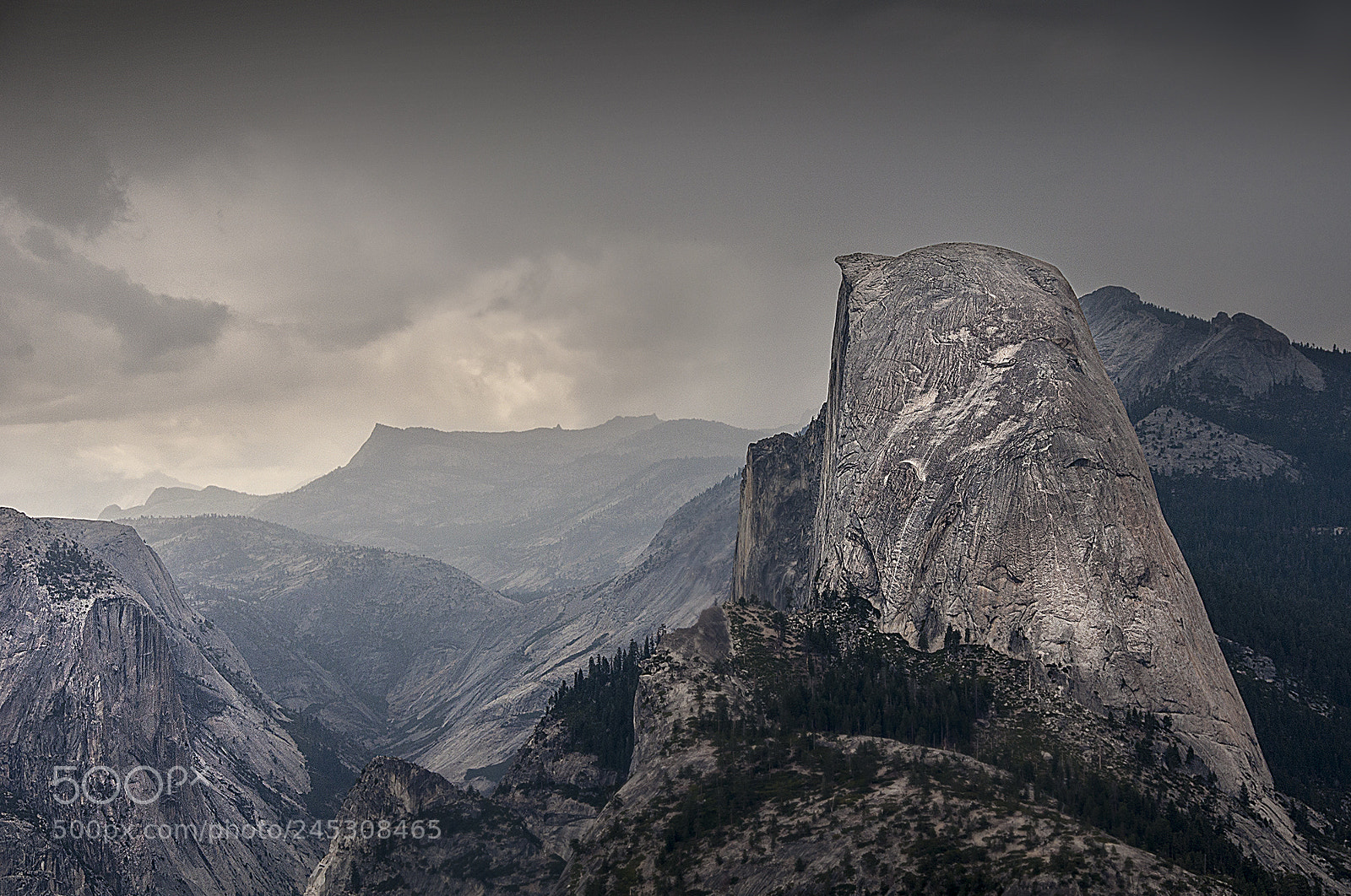 Nikon D90 sample photo. The famous rock photography