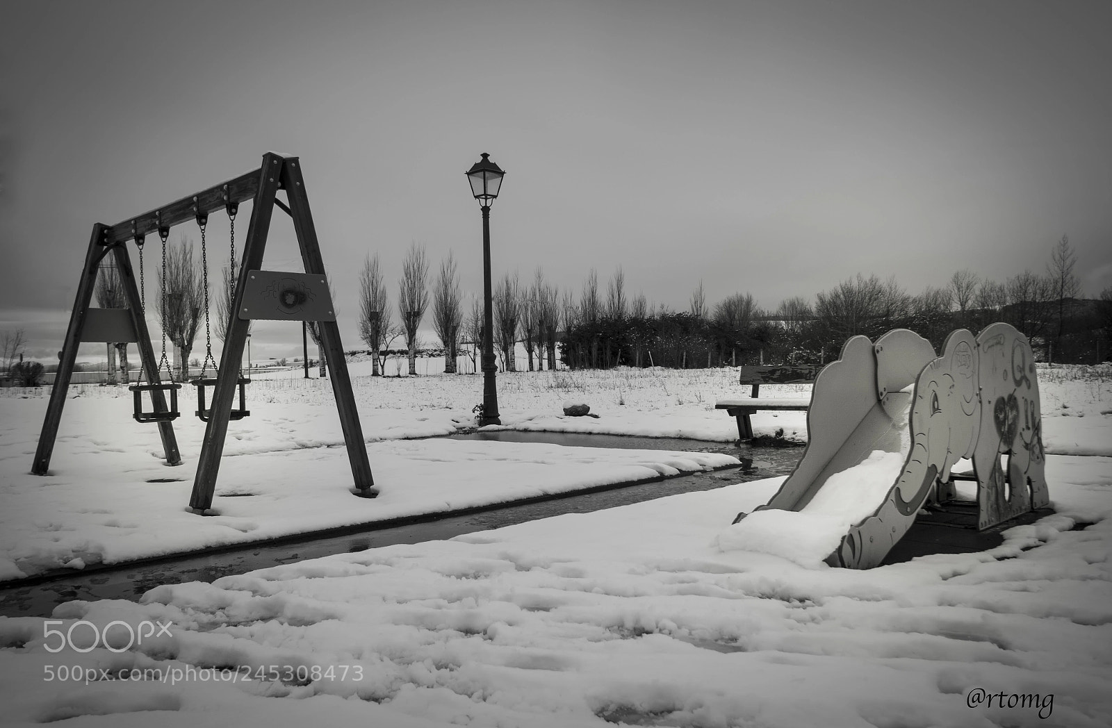 Canon EOS 50D sample photo. Playground photography