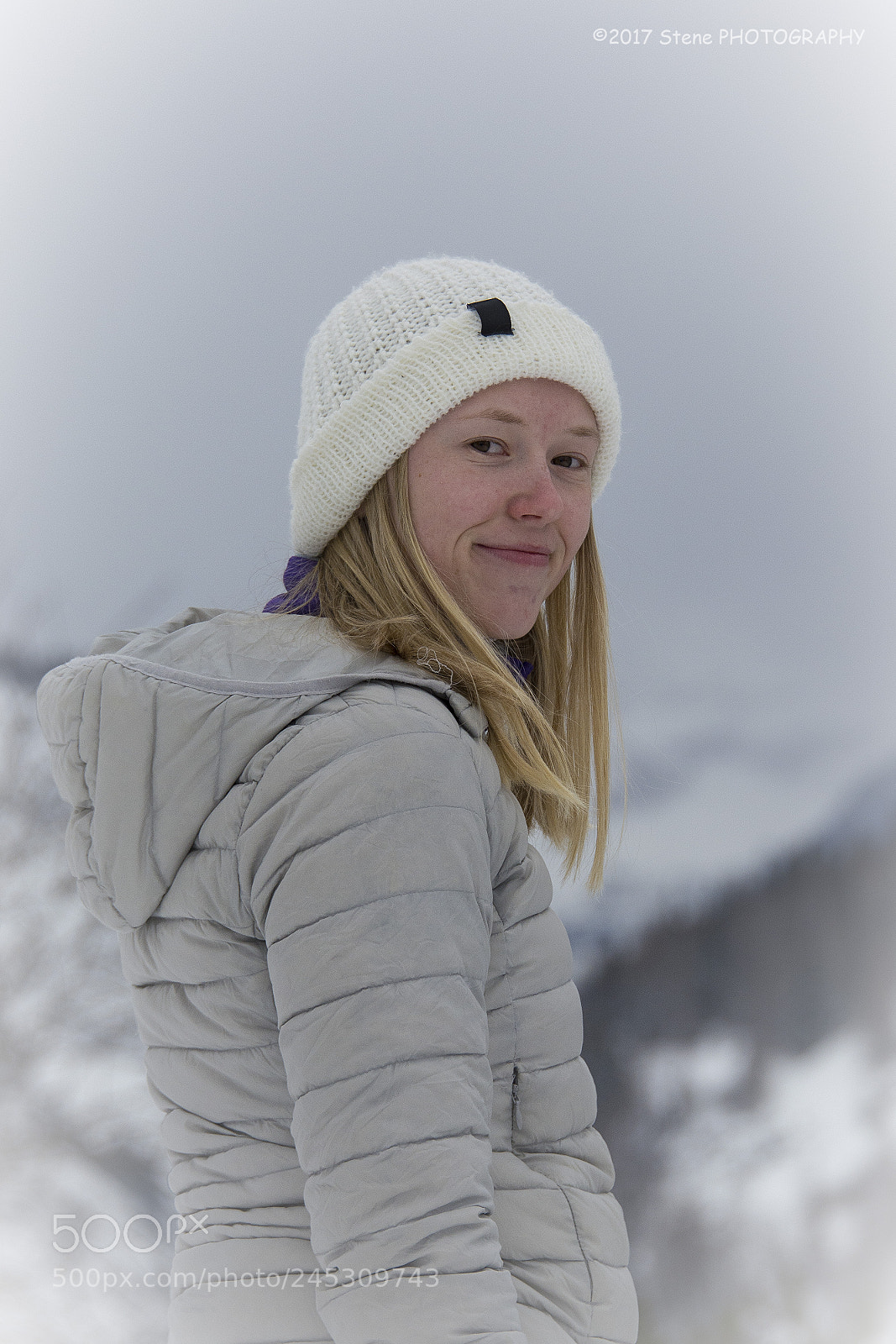 Nikon D5200 sample photo. Dressed for winter photography