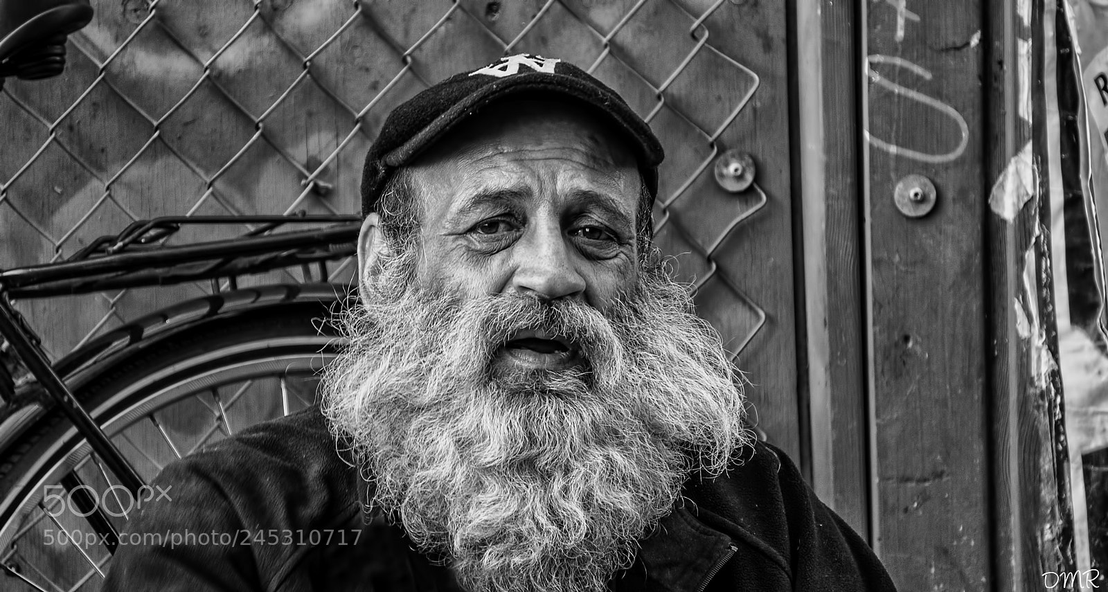 Sony Alpha NEX-6 sample photo. Old man photography