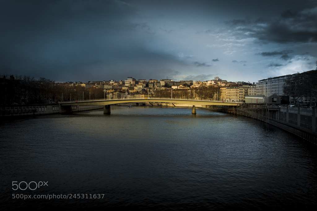 Canon EOS 7D Mark II sample photo. Lyon bridge photography