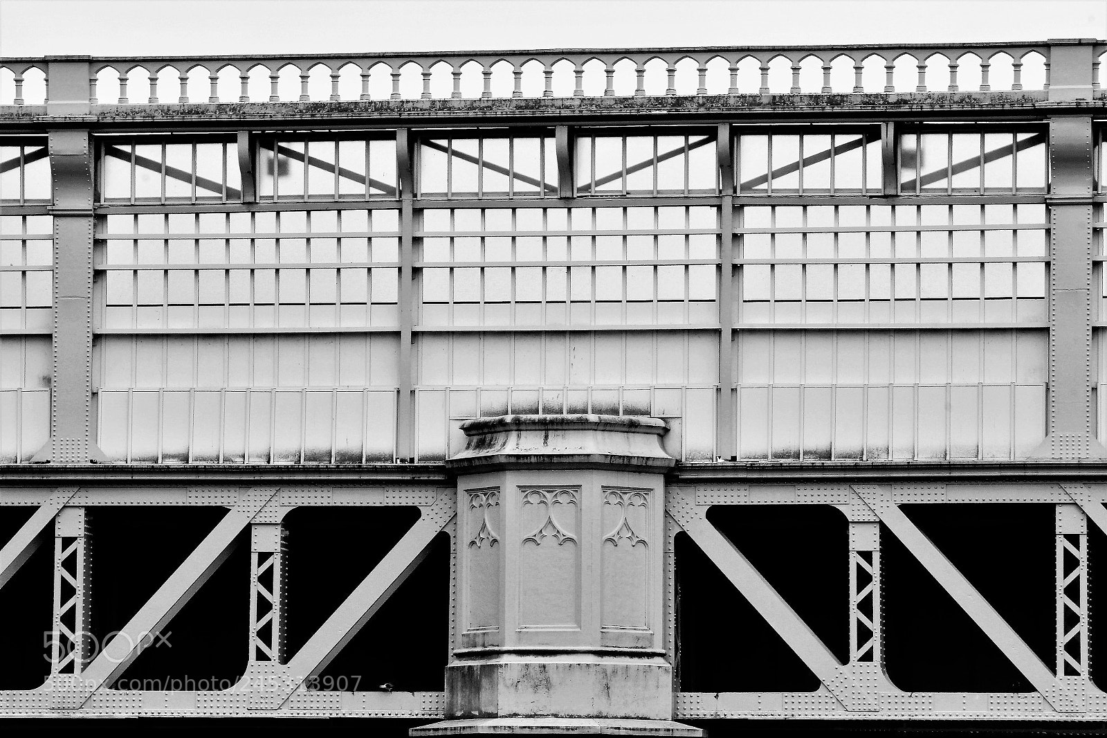 Canon EOS 650D (EOS Rebel T4i / EOS Kiss X6i) sample photo. Iron bridge photography