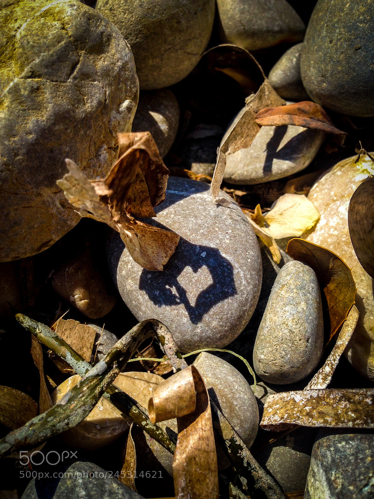 Apple iPhone 5 sample photo. Heart of rock photography