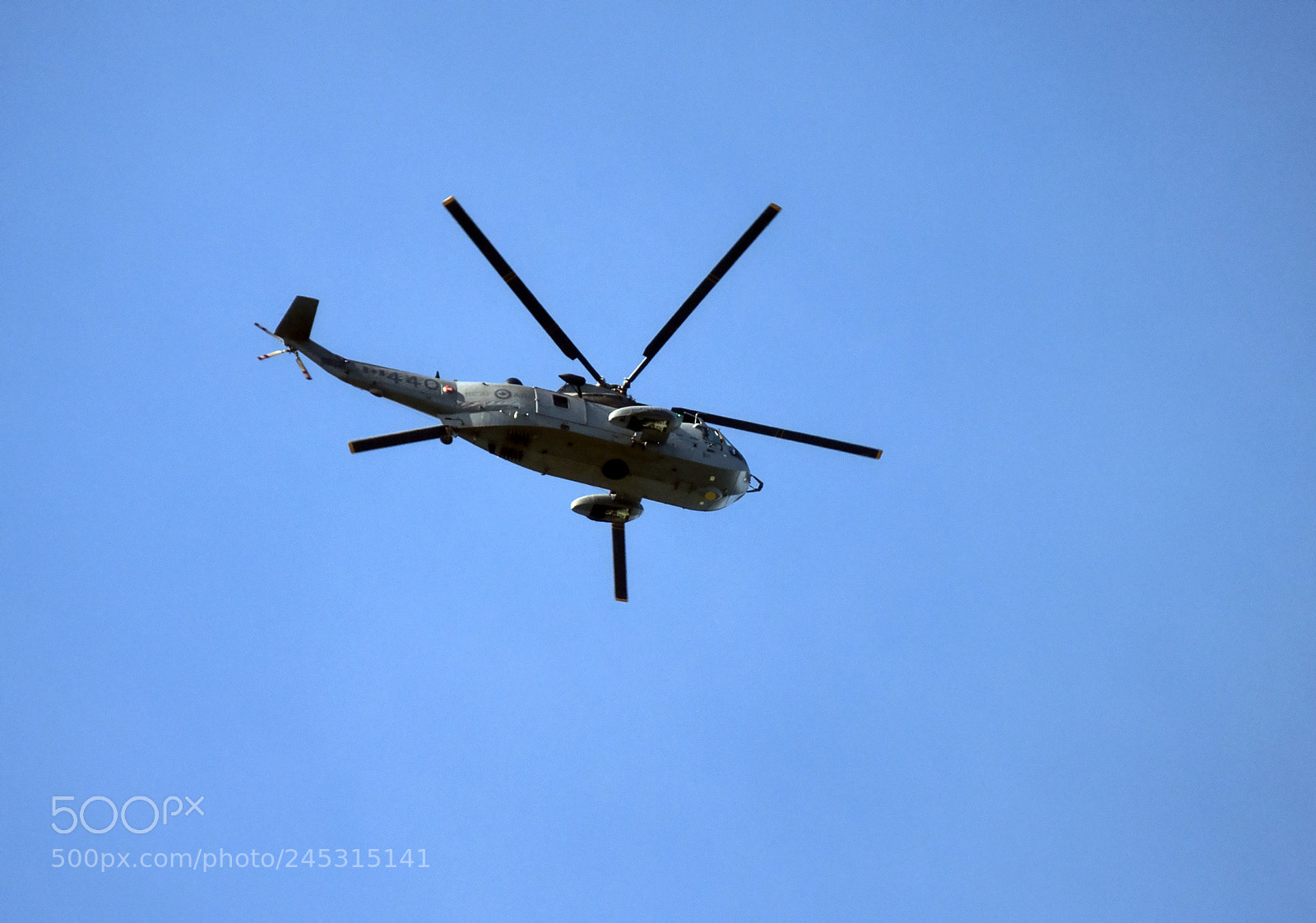 Nikon D5000 sample photo. Rcaf helicopter photography