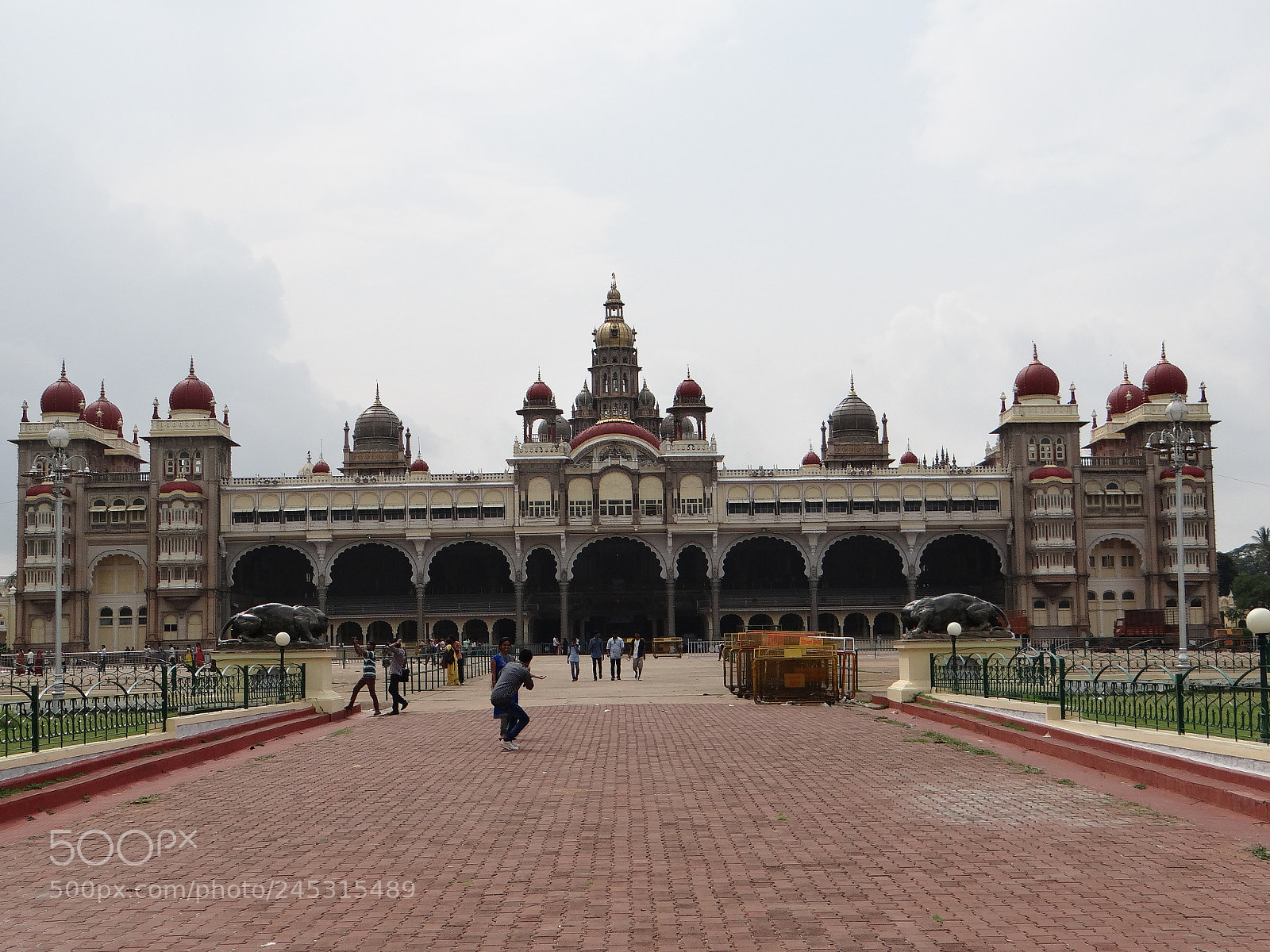 Sony DSC-HX200V sample photo. Mysore city palace, photography