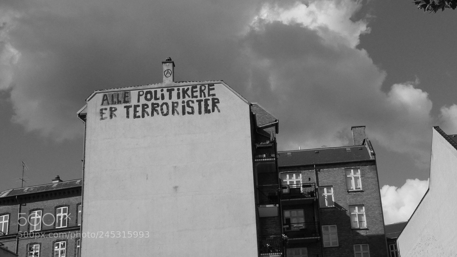 Panasonic Lumix DMC-G7 sample photo. All politicians are terrorists. photography
