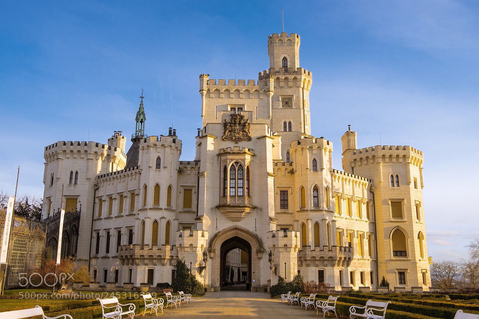 Fujifilm X-T10 sample photo. Hluboká castle photography
