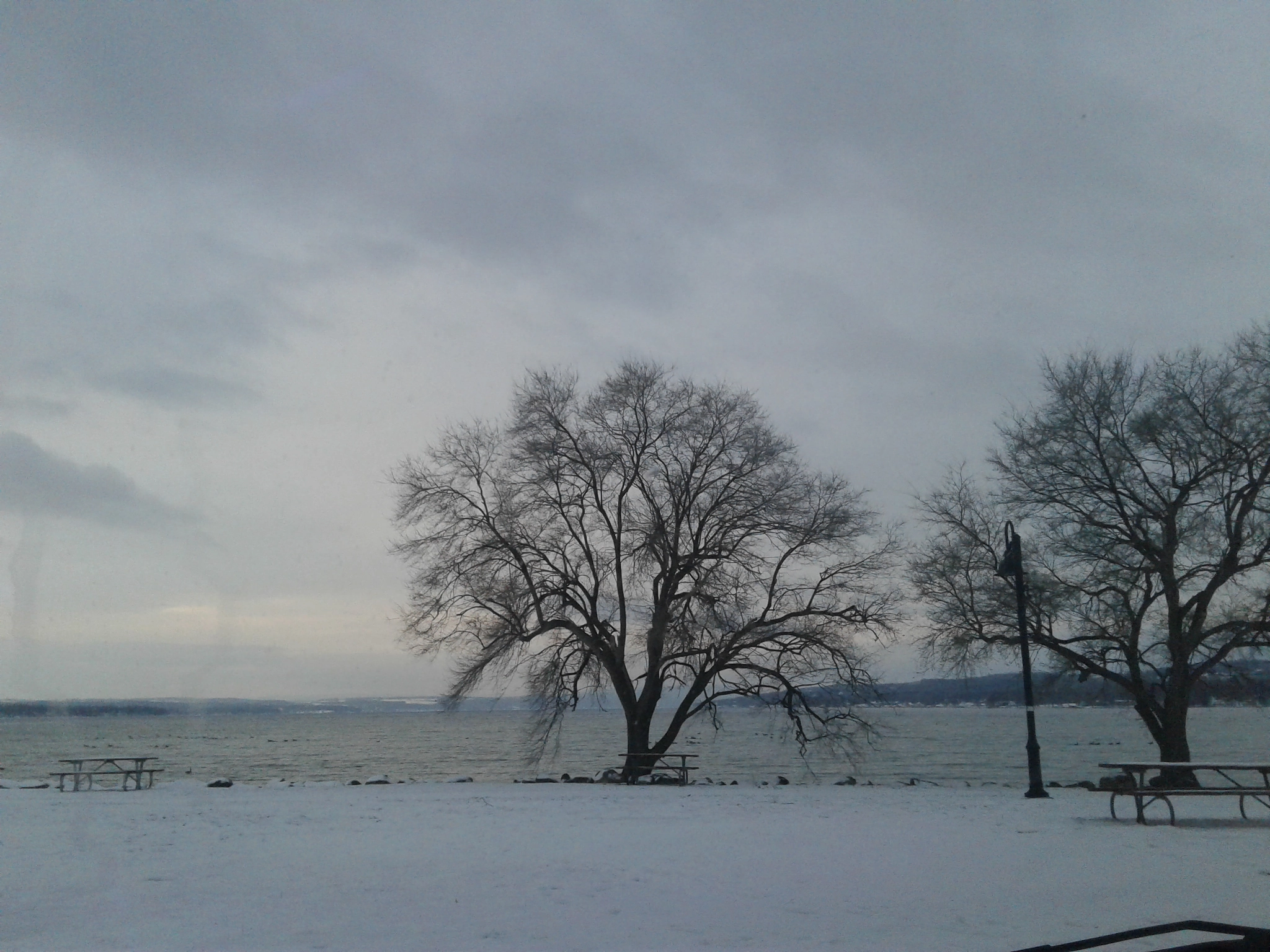Samsung Galaxy On5 sample photo. Canandaigua lake in winter photography