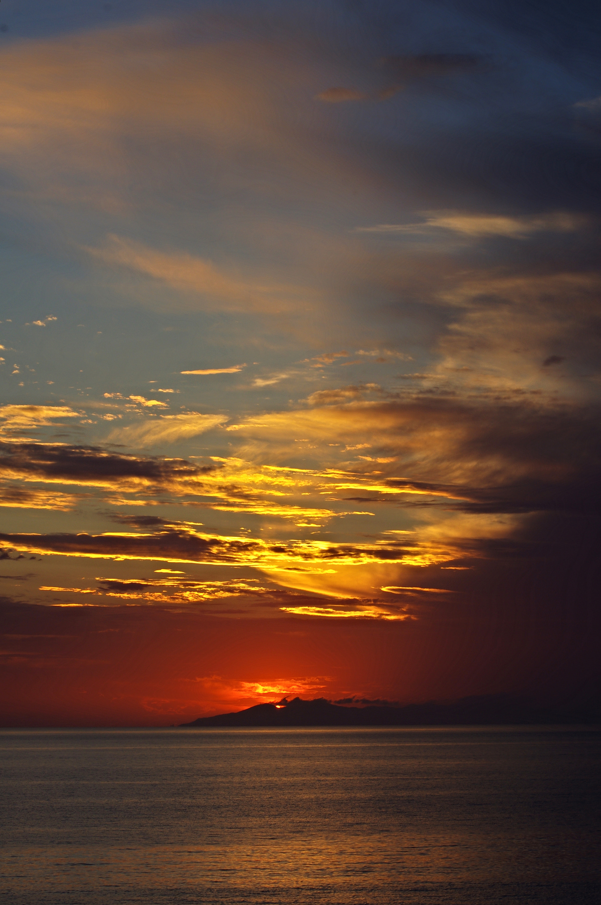 Tamron AF 70-300mm F4-5.6 LD Macro 1:2 sample photo. Tramonto alla biodola - isola d'elba photography